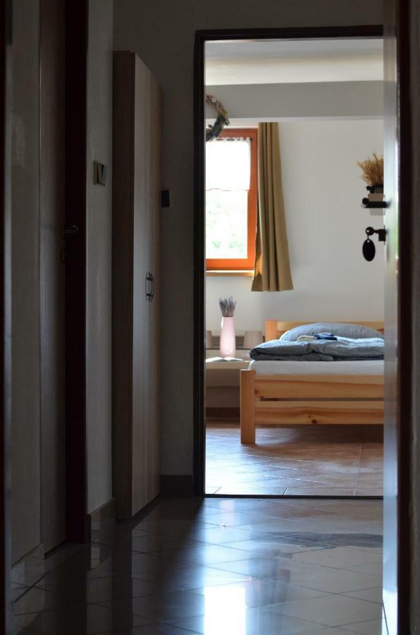 Ubytovani U Valasskych Ponozek Hovezi Extérieur photo